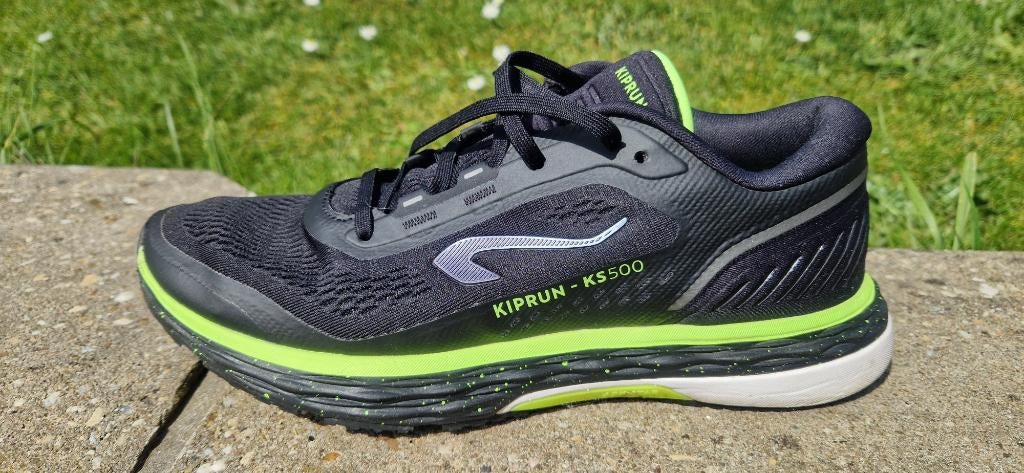 Chaussures Kiprun KS500 - P42 - servi 3x, Sports & Fitness, Autres marques, Course à pied, Enlèvement ou Envoi, Chaussures de course à pied