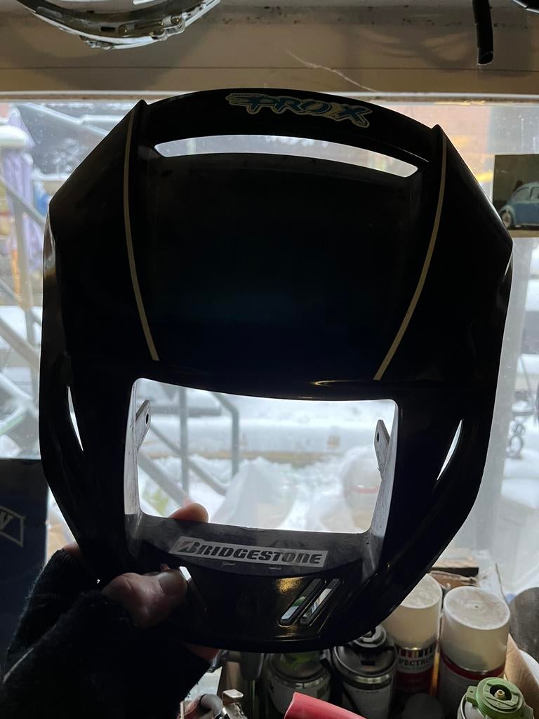 Kop kapje moto, Enlèvement