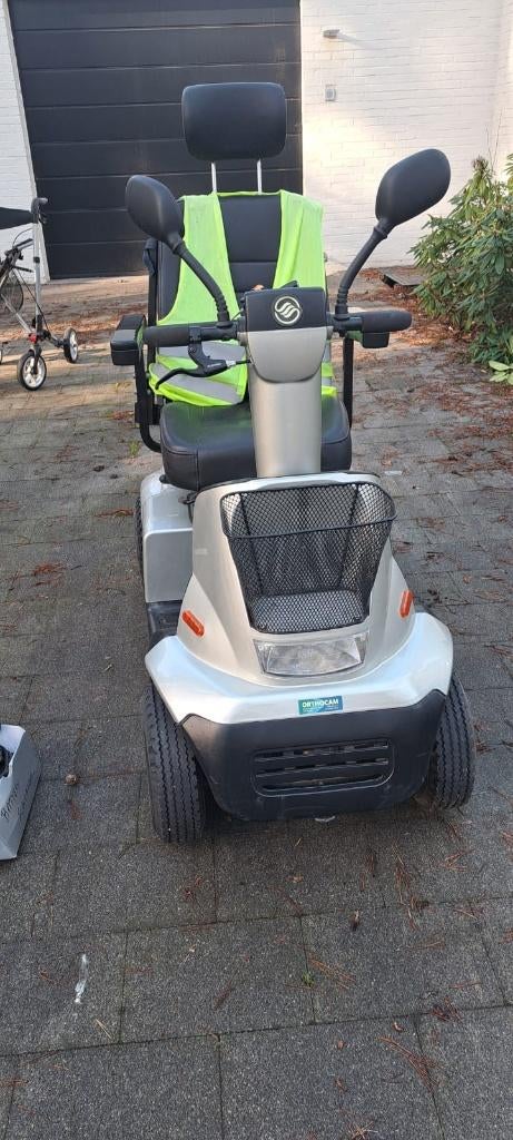 Scootmobiel - afiscooter- met hulpstukken - quasi nieuw, Diversen, Ophalen, Afikim, 16 km/u of meer, 26 t/m 35 km