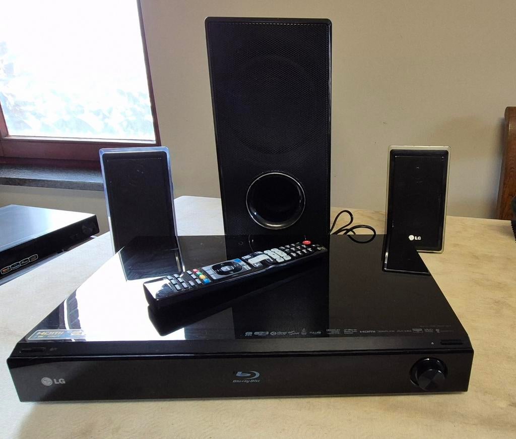 Lecteur Bluray avec home cinéma LG, Autres marques, Lecteur Blu-ray, Utilisé, Enlèvement