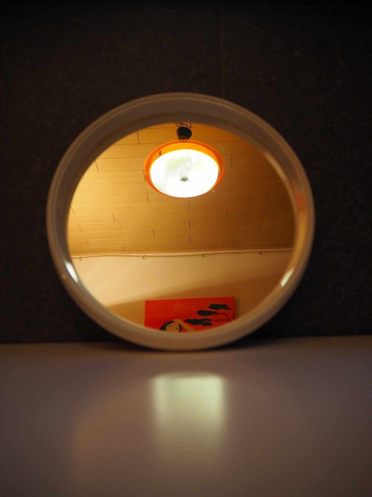 Ronde spiegel uit de Space Age, 1970s, Enlèvement, Comme neuf, Rond, Moins de 50 cm
