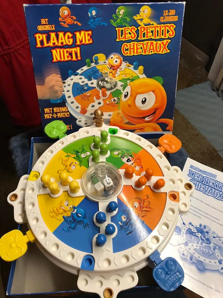 Jeu de société Les petits chevaux (complet), Trois ou quatre joueurs, Comme neuf