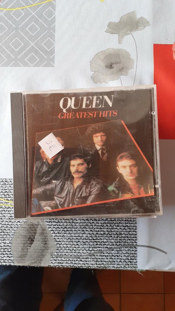 CD Queen - Greatest hits, Enlèvement ou Envoi, Utilisé, Pop rock