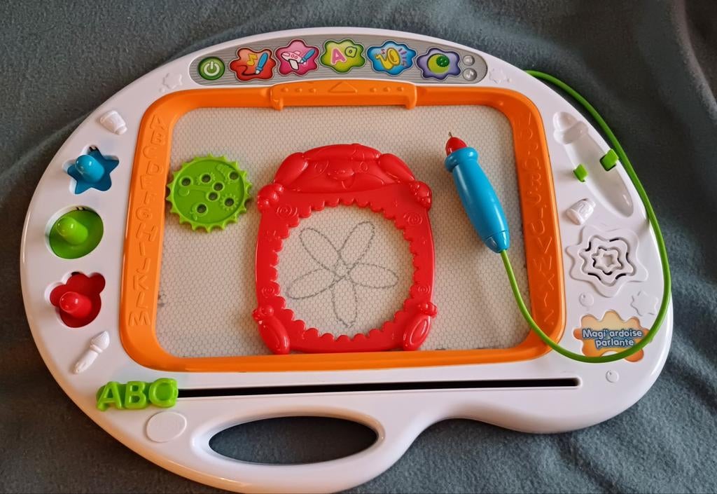 Magi Ardoise parlante Vtech, Enfants & Bébés, Jouets | Vtech, Utilisé, Enlèvement ou Envoi