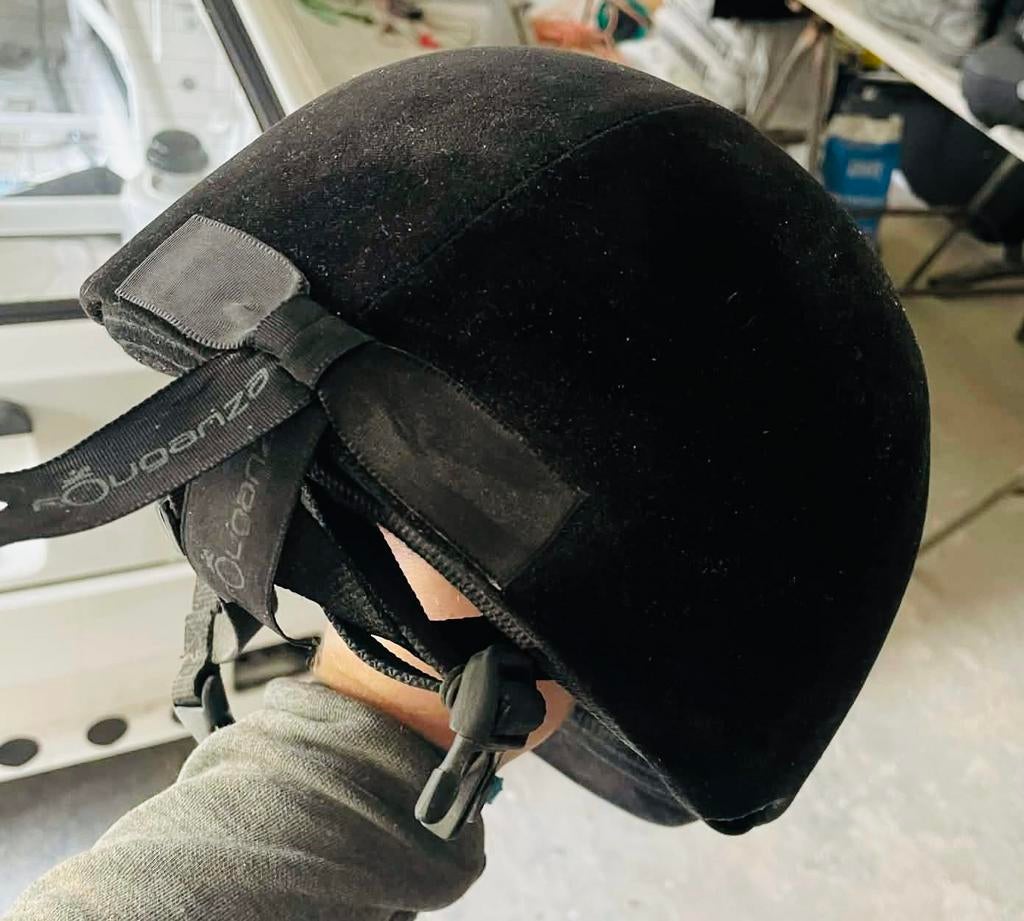 Bombe équitation - fouganza - taille 60 - bon etat, Animaux & Accessoires, Femmes, Enlèvement ou Envoi, Récréation, Utilisé