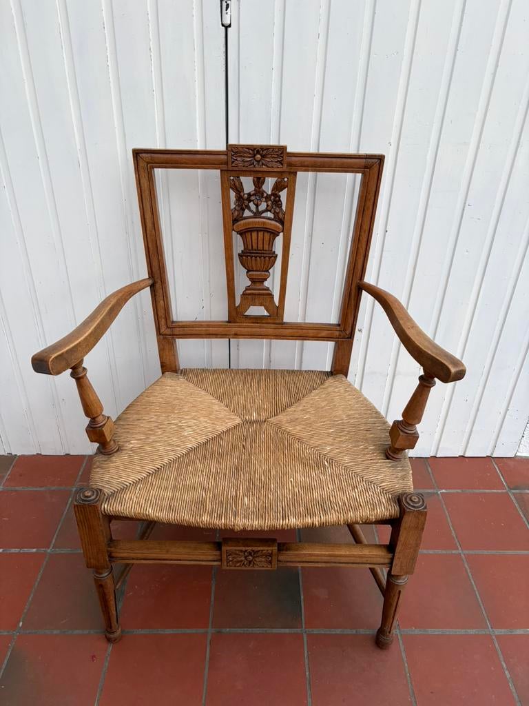 Antieke fauteuil van gesneden hout/vintage stro, Huis en Inrichting, Fauteuils, Ophalen, Gebruikt, Hout