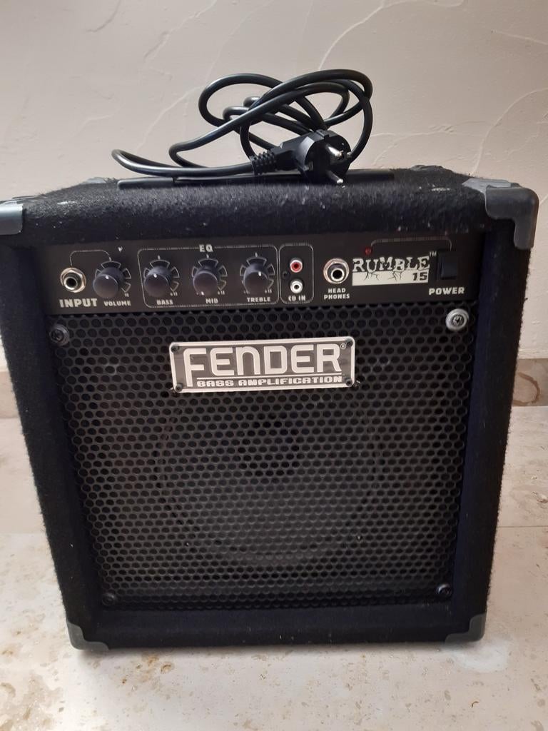 Bas versterker Fender, Ophalen