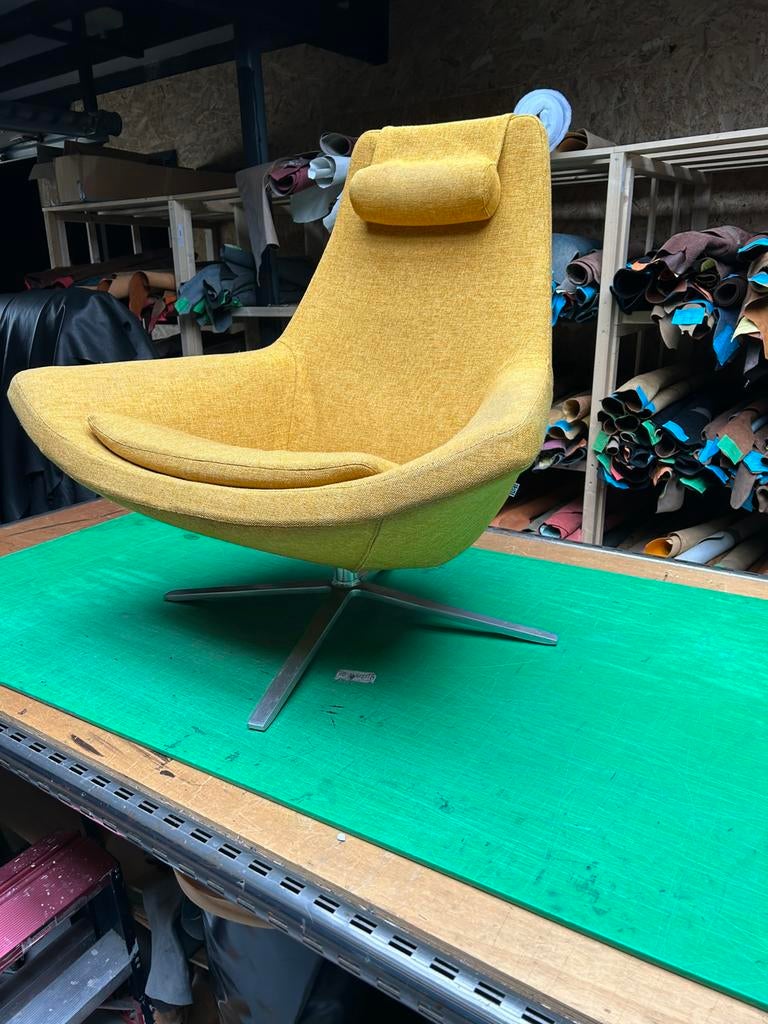 B&B Italiaanse Fauteuile gele kleur bijna nieuwe, Ophalen of Verzenden, Zo goed als nieuw