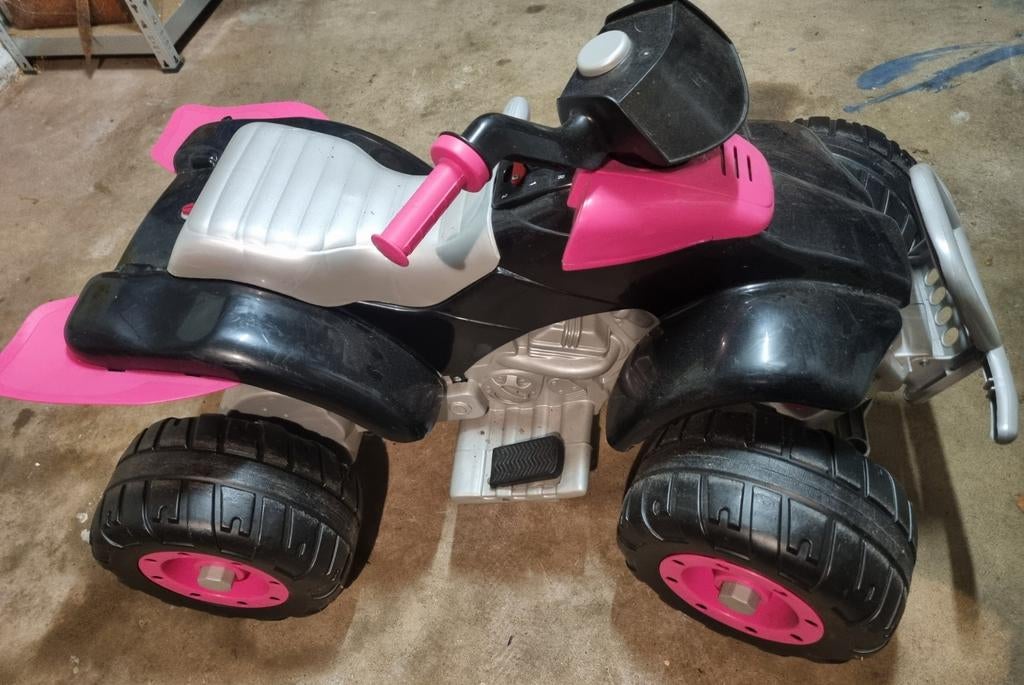 Quad électrique enfant rose et noir - petit prix, Enfants & Bébés, Enlèvement