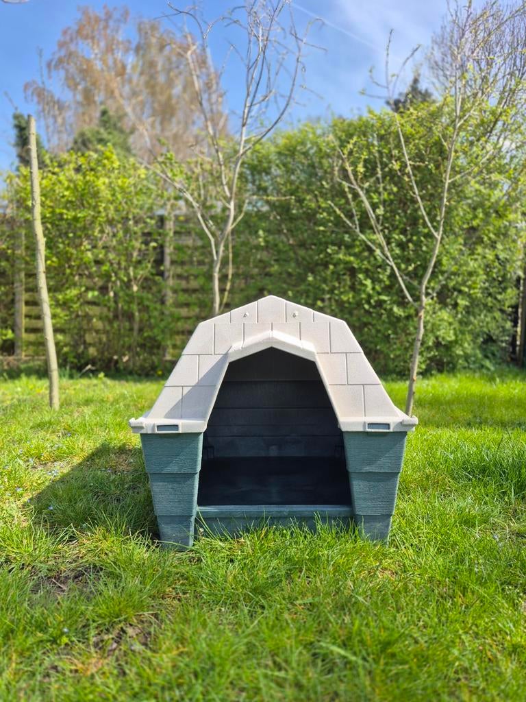 Hondenhok uit kunststof, Ophalen, Hondenhok