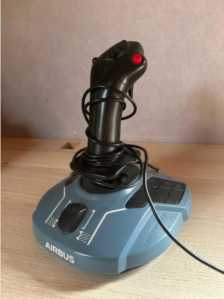 Joystick de jeu - Thrustmaster, Enlèvement, Comme neuf, Thrustmaster