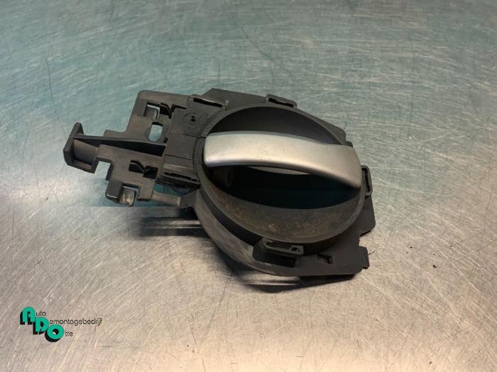 Poignée portière 4portes avant gauche d'un Citroen C3 (C3, Autos : Pièces & Accessoires, -, 3 mois de garantie, Utilisé, -