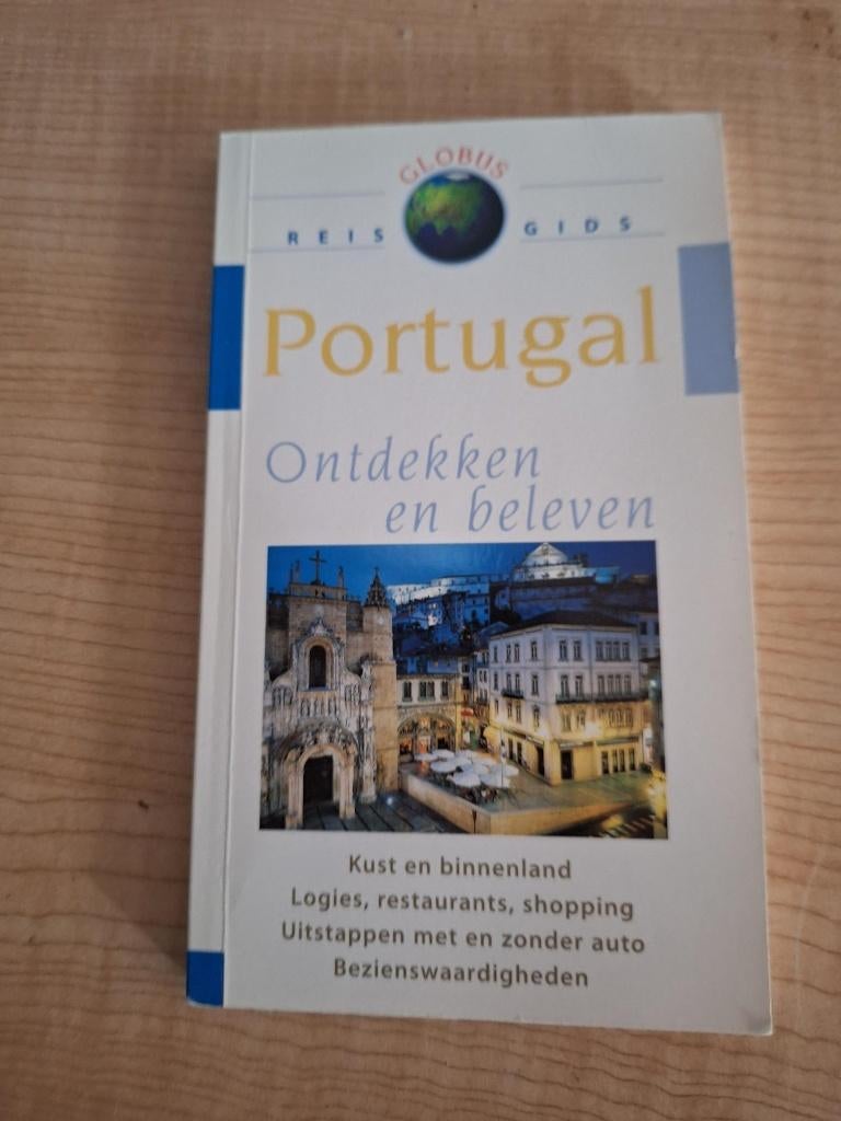 reisgids portugal - globus-, Boeken, Reisgidsen, Ophalen of Verzenden, Zo goed als nieuw, Europa, Reisgids of -boek