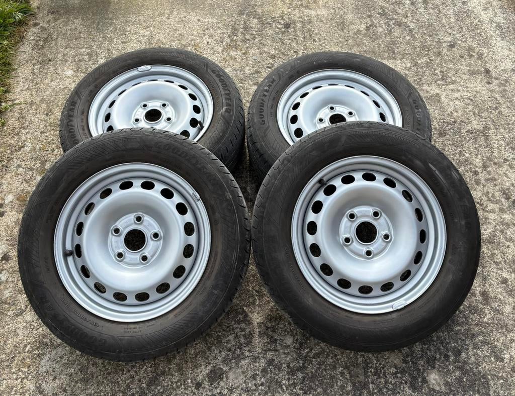 Jantes Vw 195/65/15, Autos : Pièces & Accessoires, Enlèvement, Pneu(s)