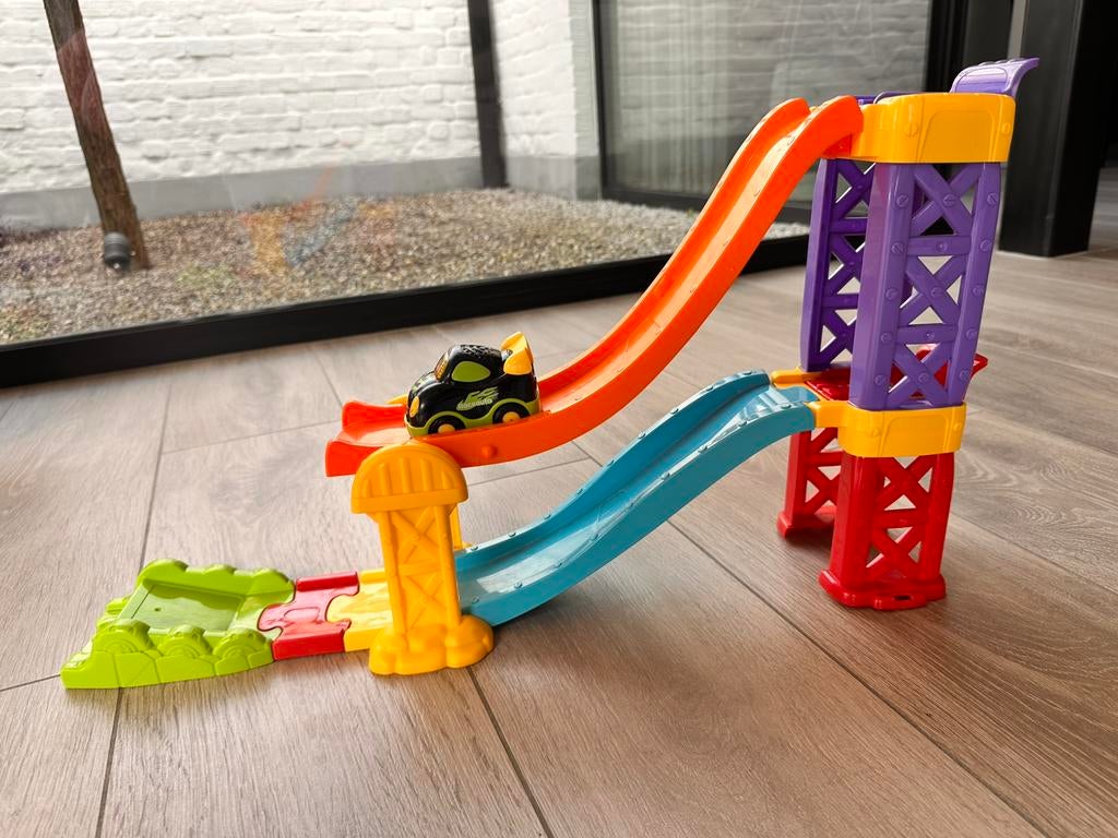 VTech Toet Toet Auto - Lanceer & Racebaan, Enfants & Bébés, Jouets | Circuits, Utilisé, Circuit, Manuelle, Autres marques, À monter soi-même