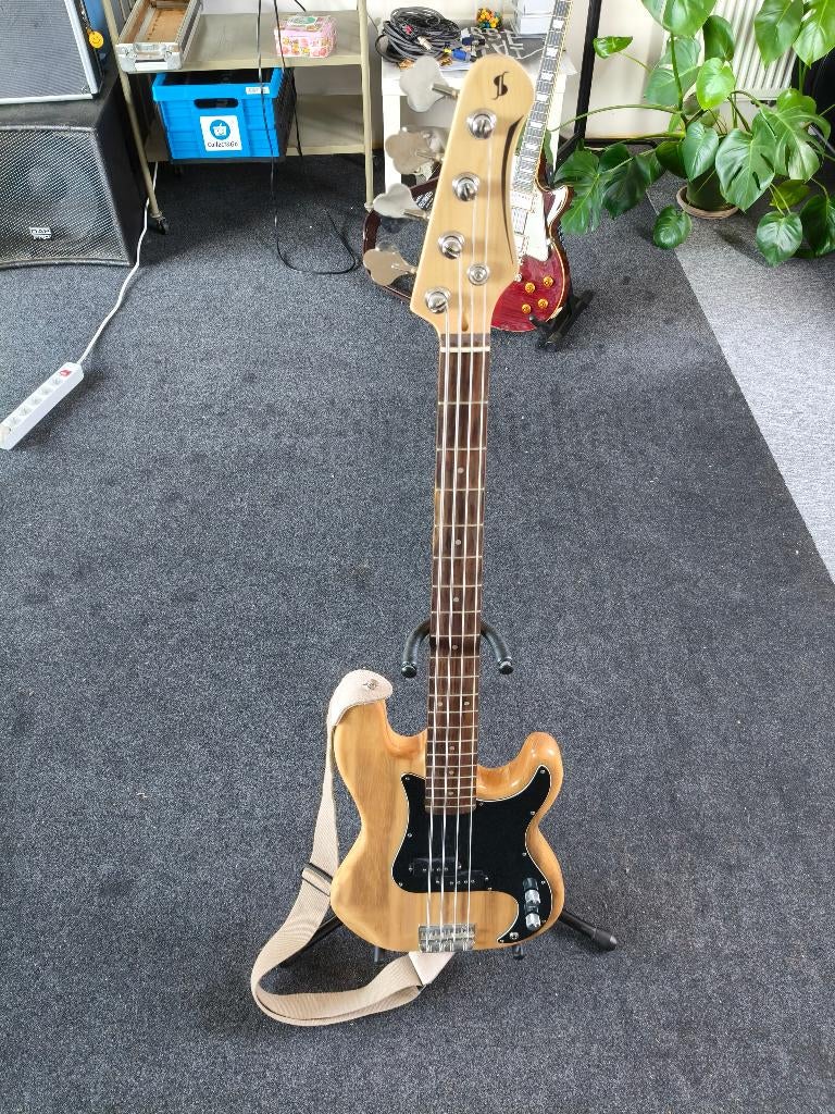 Basgitaar Stagg, Muziek en Instrumenten, Ophalen, Zo goed als nieuw, Elektrisch