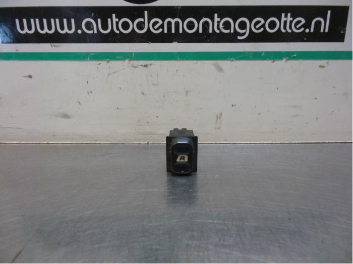 Commutateur vitre électrique d'un Citroen Berlingo (Berling, -, Utilisé, -, -