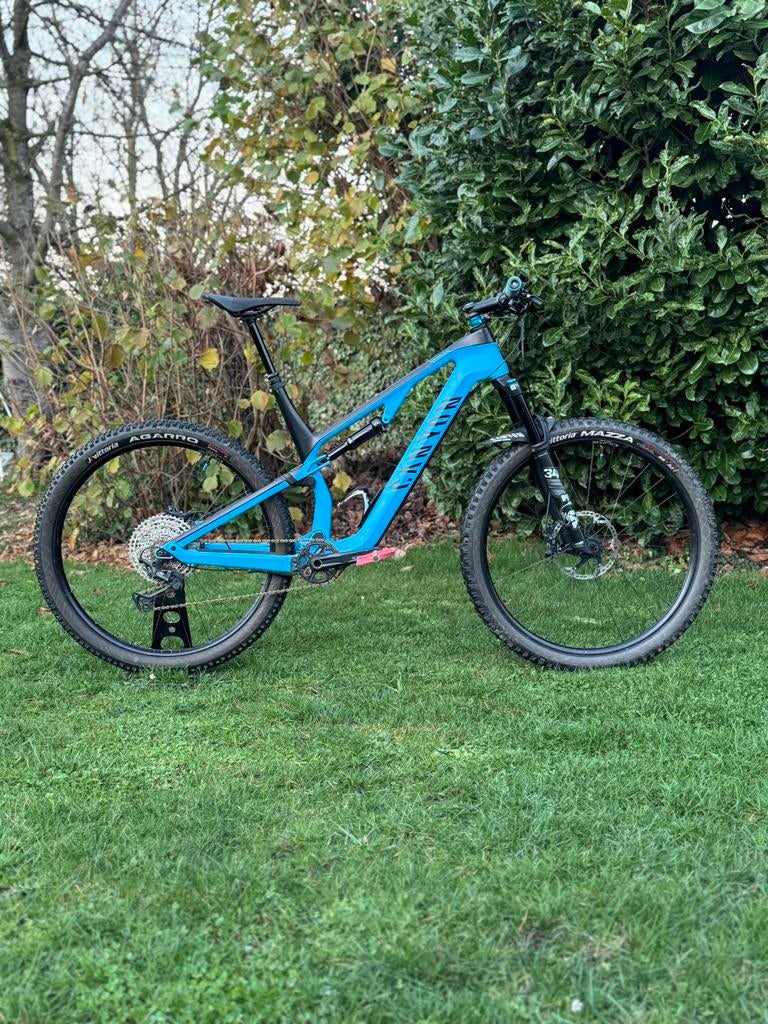 Canyon Neuron CF 8 2023 | XL | Carbon | Fox / XT / SLX, Fietsen en Brommers, 53 tot 57 cm, Fully, Ophalen, Zo goed als nieuw