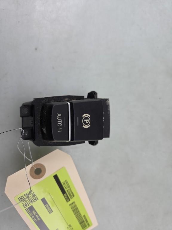 COMMUTATEUR FREIN A MAIN ELECTRIQUE 5 serie Touring (F11), Autos : Pièces & Accessoires, Dhr. J. Ham, Administratie@autoham.nl