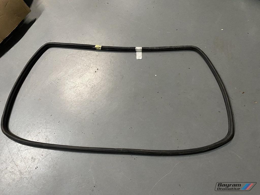 Bmw E30 raamrubber voorzijde coupe sedan Baur 3-serie rubber, Auto-onderdelen, Gebruikt, -, -, Ophalen of Verzenden