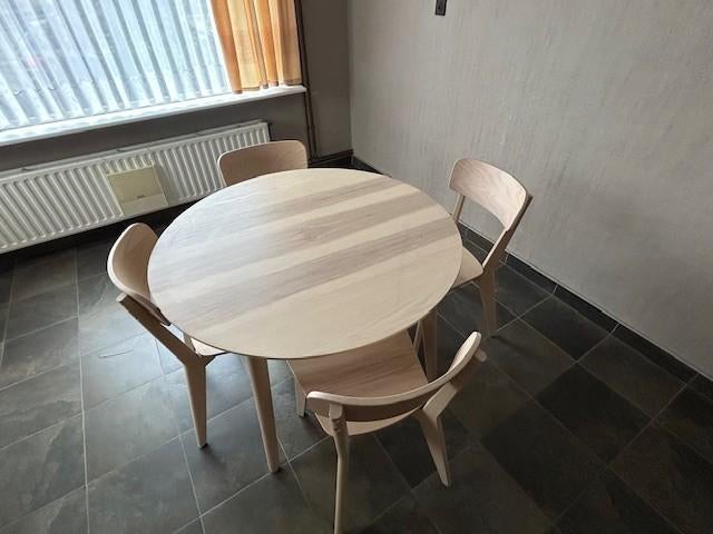 Eettafel + stoelen, Huis en Inrichting, Tafels | Eettafels, Ophalen, Overige materialen, 50 tot 100 cm, 100 tot 150 cm