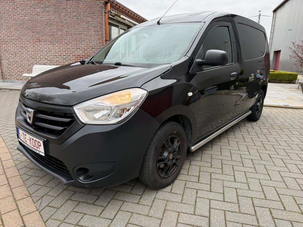 Dacia Dokker euro 5, Auto's, Euro 5, Zwart, Zwart, Bedrijf