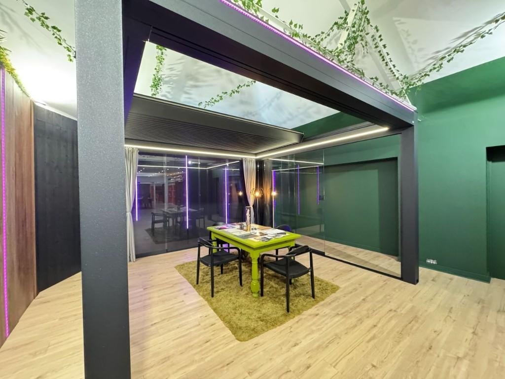 Pergola bioclimatique alu modèle expo FULL options, Enlèvement ou Envoi, Comme neuf, Métal, Autres types