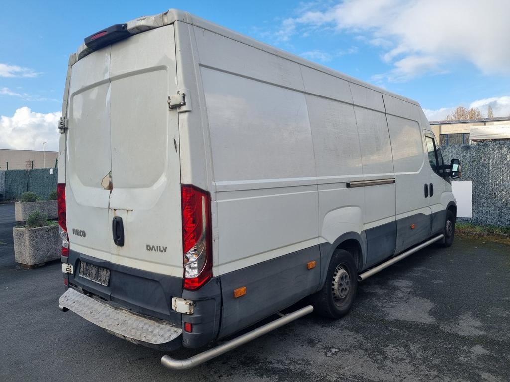 IVECO DAILY 2.3DIESEL 2017 AIRCO L3H2 179000KM PRIX 9000EURO, Achat, Euro 6, Entreprise, Iveco