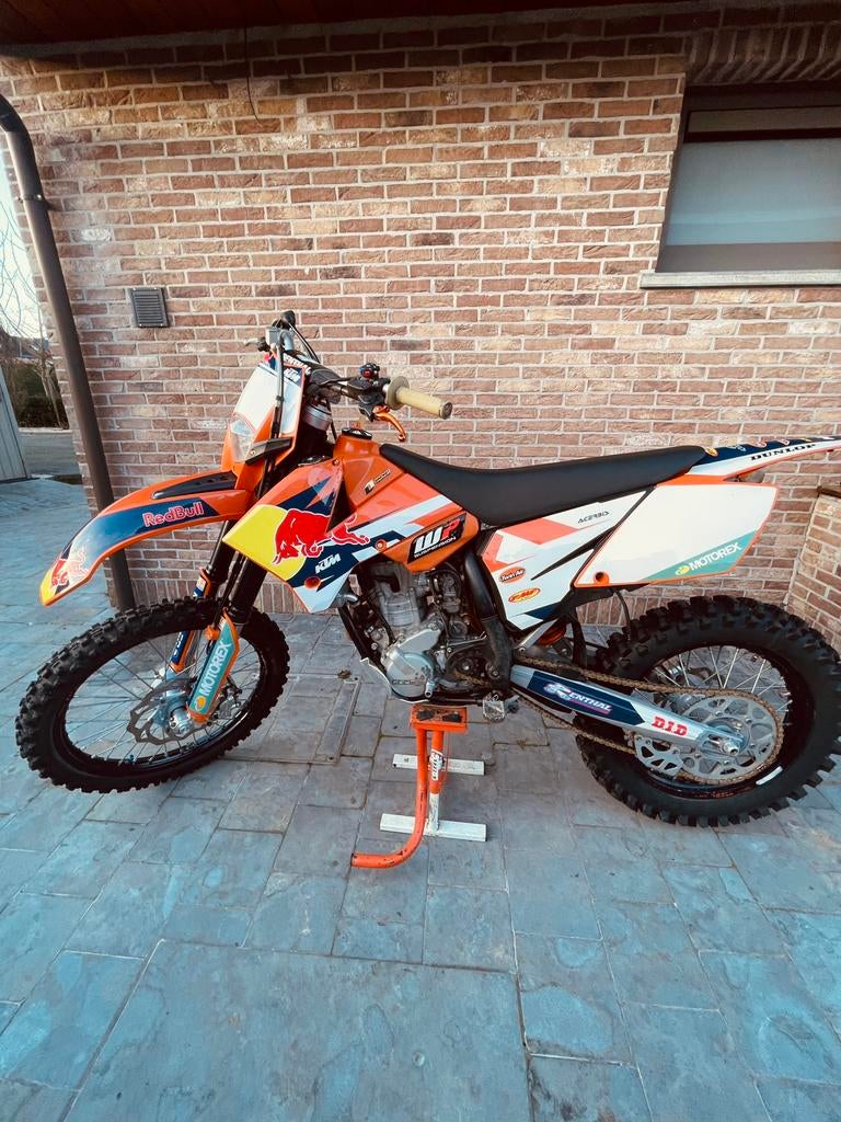 Ktm exc-f 250cc met maar 2075 km  op de teller, Fietsen en Brommers, Ophalen of Verzenden, Zo goed als nieuw
