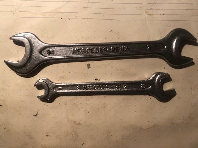 2 platte sleutels van Mercedes Benz, Ophalen of Verzenden, Zo goed als nieuw