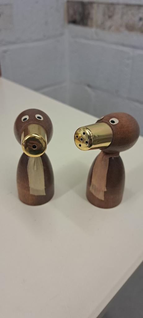 Mid-Century Salt and Pepper Shakers, 1960s, Set of 2, Bijoux, Sacs & Beauté, Boutons de manchette, Enlèvement ou Envoi, Comme neuf