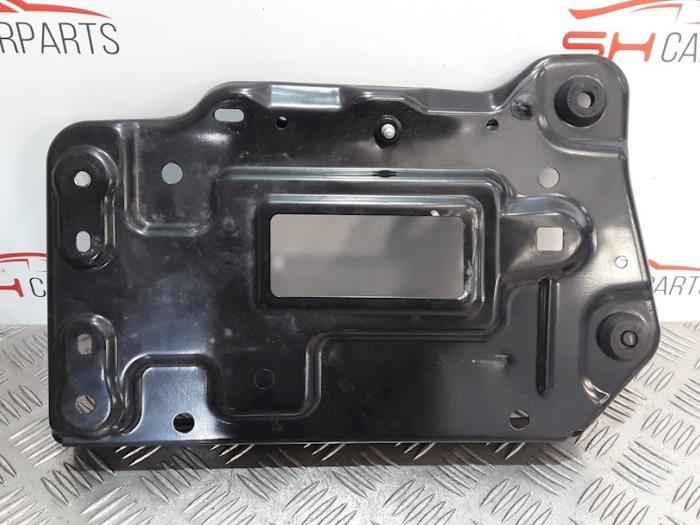 Boîtier de batterie d'un Mercedes A-Klasse, 3 mois de garantie, Utilisé, -, -