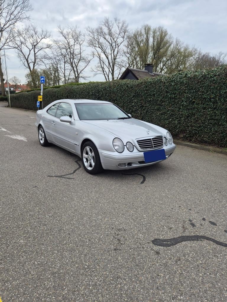 Mercedes-Benz CLK 200 Essence 95000km (manuelle) état idéal, Achat, Particulier, CLK, Essence