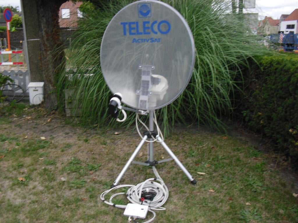 schotelantenne, Caravans en Kamperen, Ophalen, Gebruikt