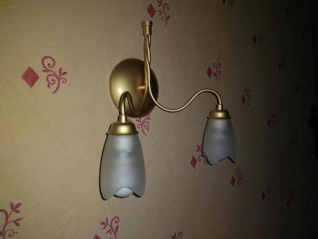 APPLIQUE MURALE, Enlèvement