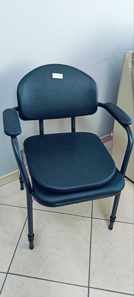 Toiletstoel, Diversen, Ophalen