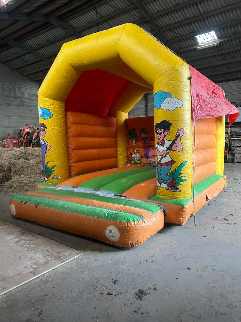 Springkasteel + blazer, Enlèvement, Comme neuf