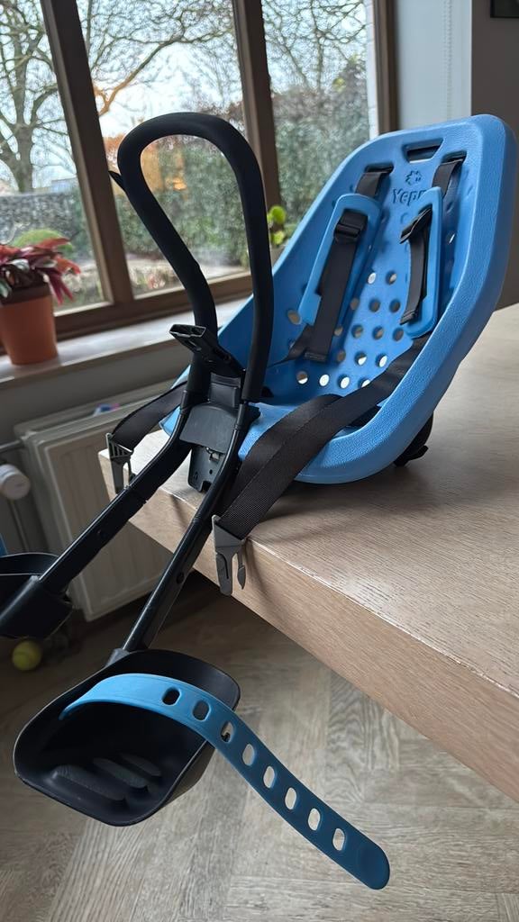 Kinderzitje Yepp vooraan, Fietsen en Brommers, Ophalen, Zo goed als nieuw