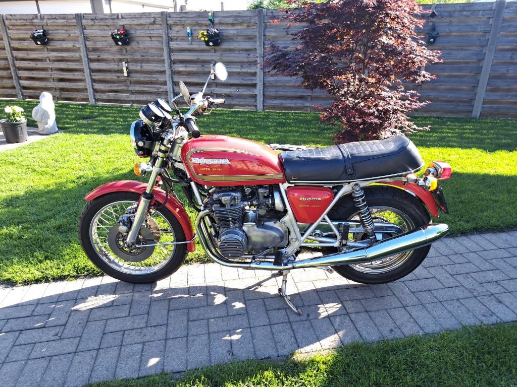 Rode moto HONDA CB 550 F FOUR oldtimer koop, Motoren, 4 cilinders, Particulier, Meer dan 35 kW, 550 cc