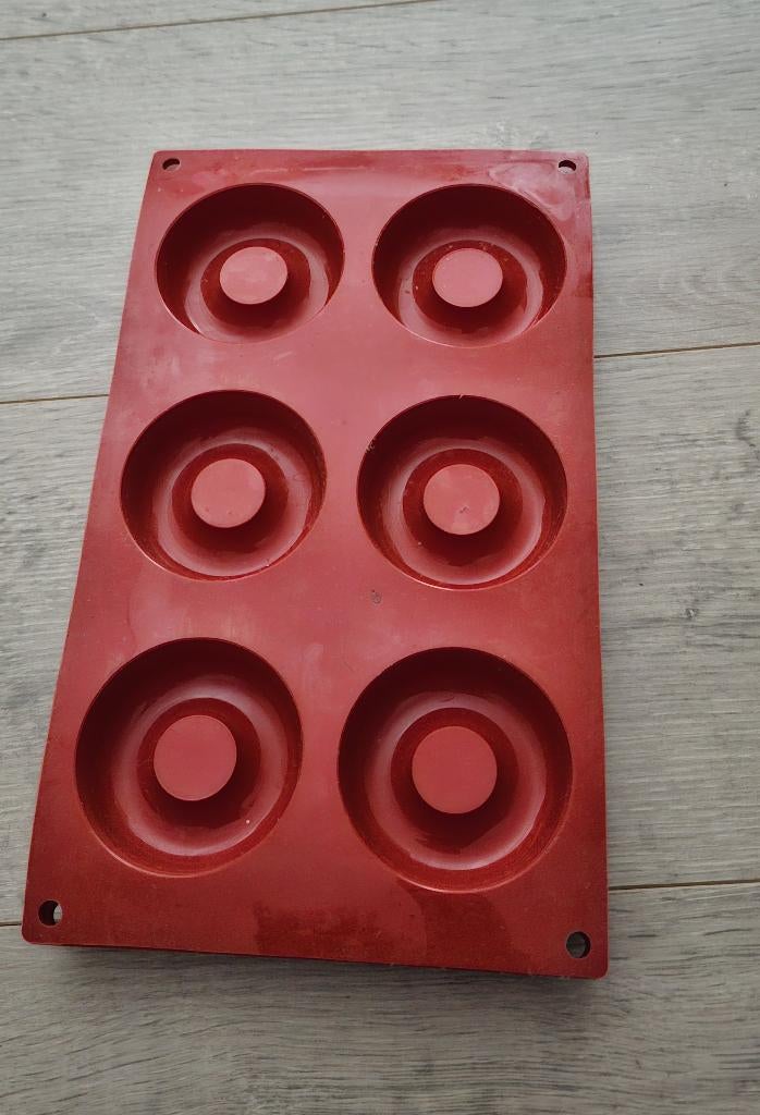 MOULE 6 DONUTS Ø75, Hobby en Vrije tijd, Ophalen, Zo goed als nieuw, Bakvorm
