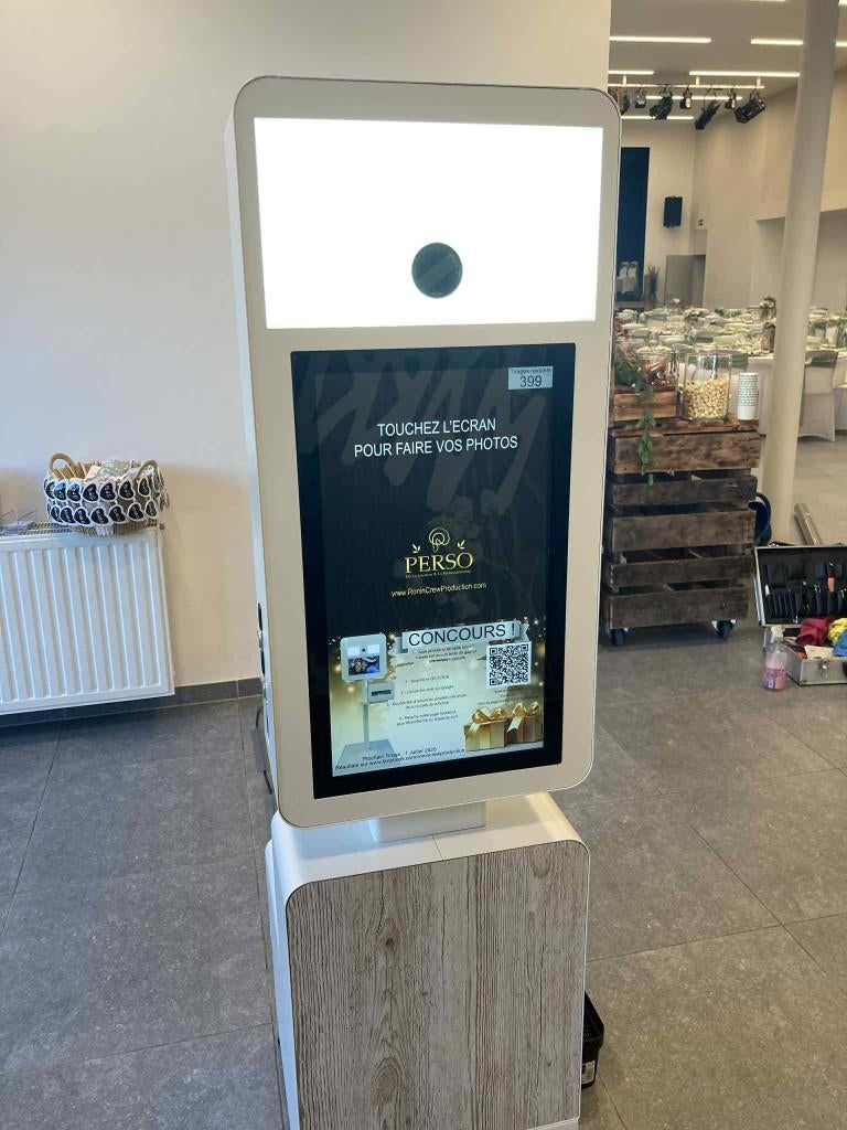 Borne Selfie ( Photobooth ) a vendre, Ophalen, Gebruikt, Spiegelreflex, Canon