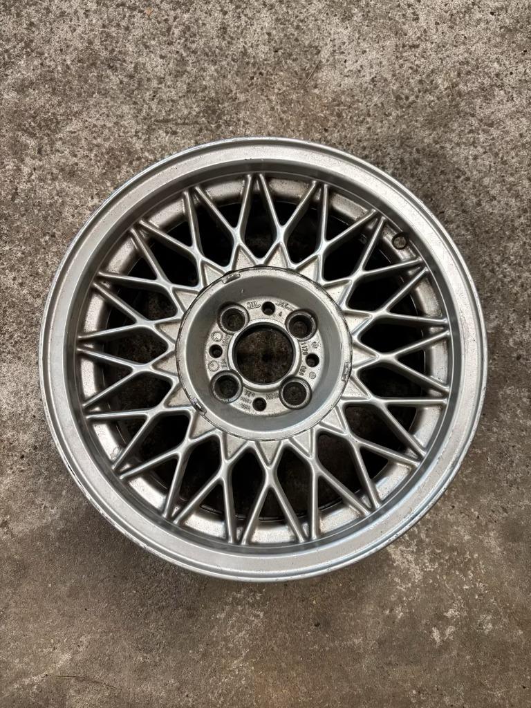 1x Bmw e30 bbs 15 inch origineel 4x100 et24, Auto-onderdelen, Ophalen of Verzenden, Gebruikt, BMW