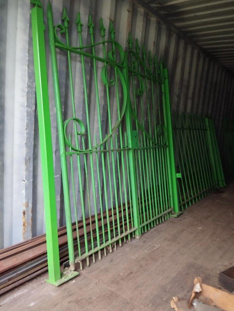 Anciennes Barrières et grilles fer forgé, Enlèvement, Autres types, Avec portail, Utilisé