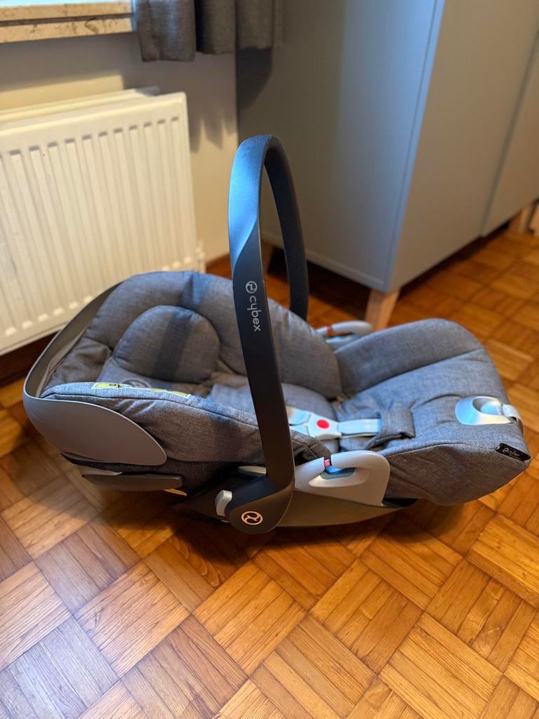 Cybex maxi cosi met isofix onderstel, Kinderen en Baby's, Autostoeltjes, Ophalen, Zo goed als nieuw, Isofix