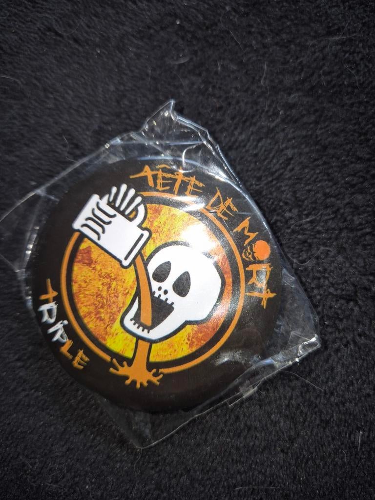 Tête de mort sleutelhanger flesopener, Envoi