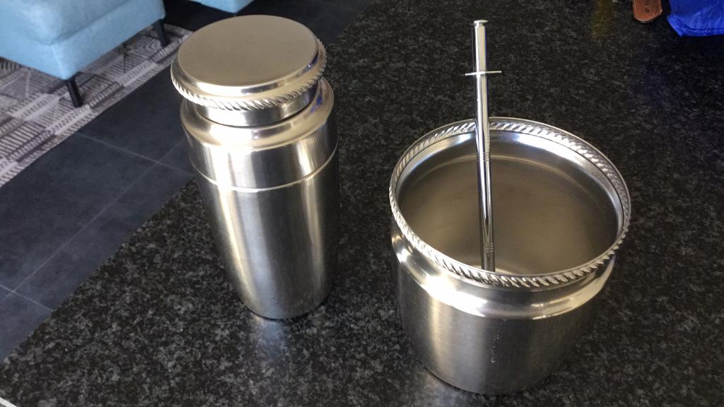 Alessi Shaker en ijsemmer, Enlèvement ou Envoi