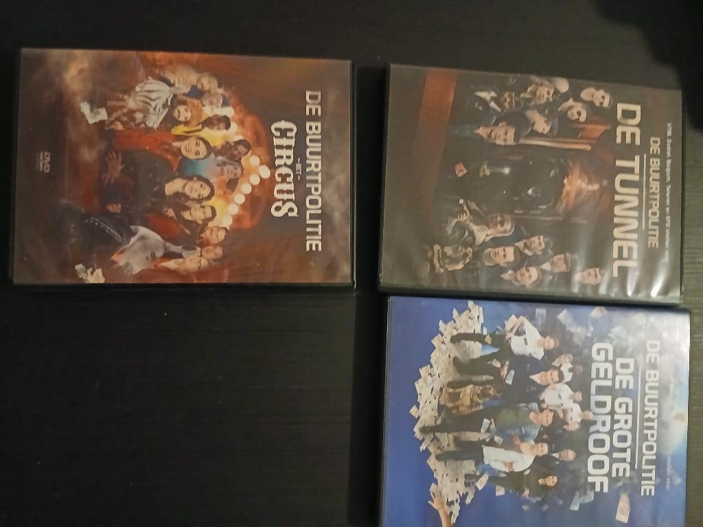 De buurt politie serie + 3 films dvd, CD & DVD, Tous les âges, Coffret, Utilisé, Action et Aventure