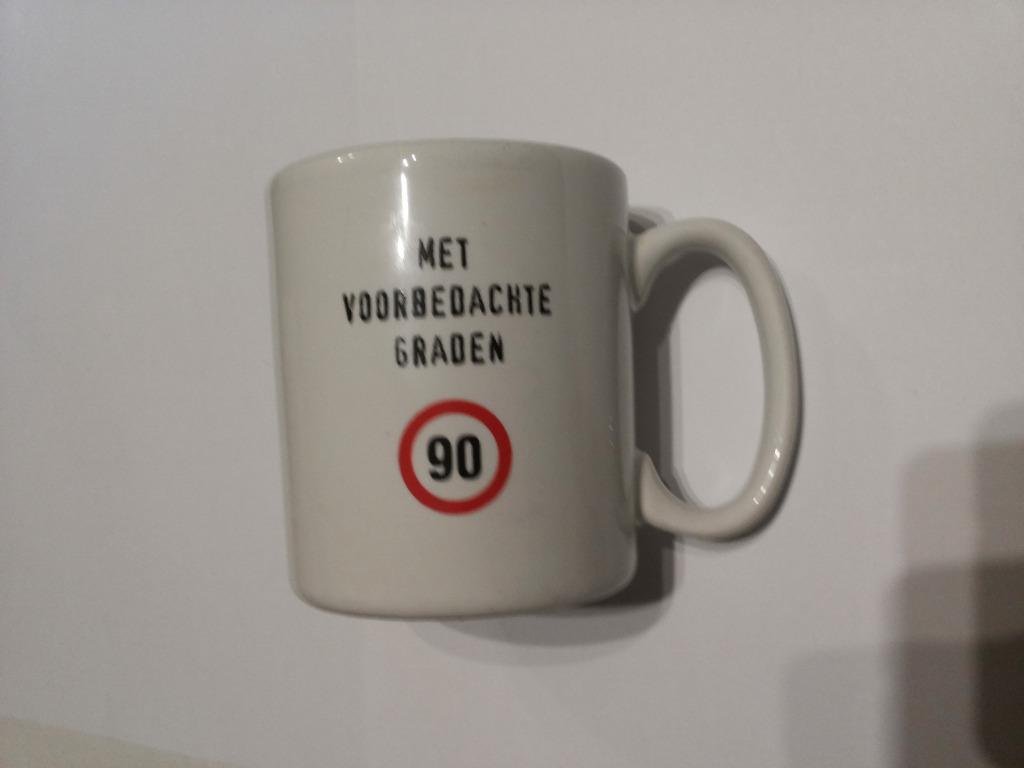 🚫 ️ !!!! 5 Zeldzame tassen koppen Flikken VRT Een !!!! ️ 🚫, Ophalen of Verzenden, Zo goed als nieuw, Film, Overige typen