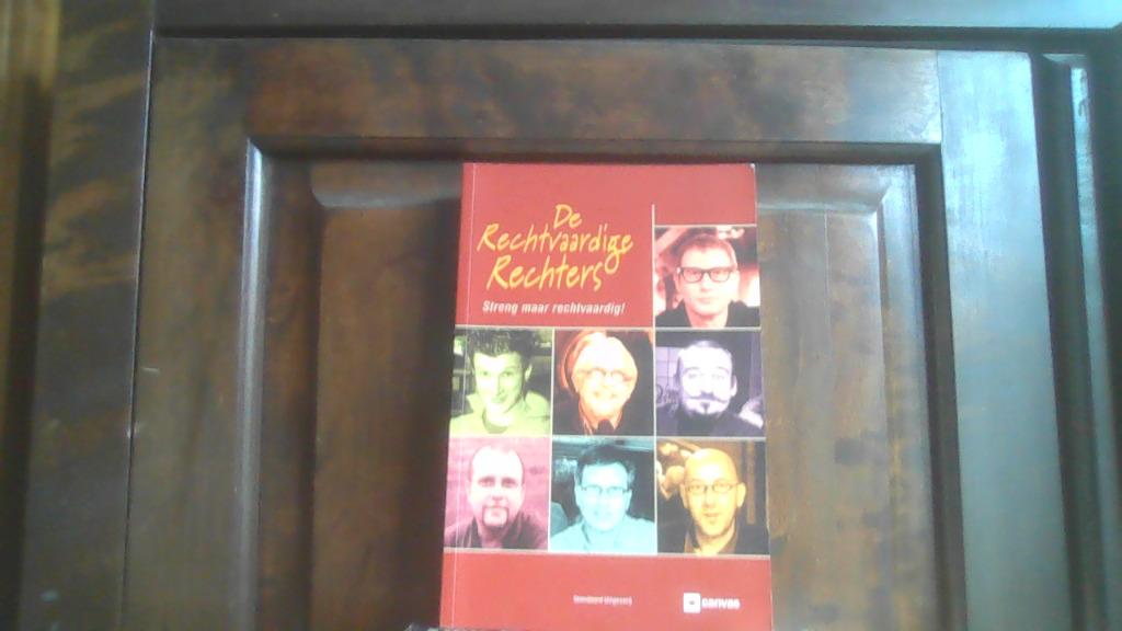 De rechtvaardige rechters – streng maar rechtvaardig, Verzenden, Cabaret