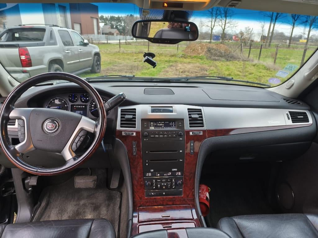 CADDILAC ESCELADE TE KOOP, Auto's, Cadillac, Automaat, Escalade, 301 kW, Zwart